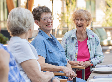 residents having fun dining experience